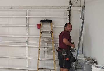 Quick Garage Door Repair Solutions Near Me, S Jordan