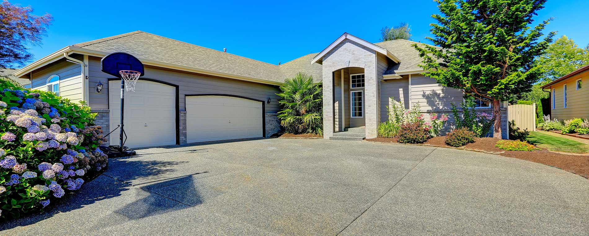 New Garage Door Installation In South Jordan